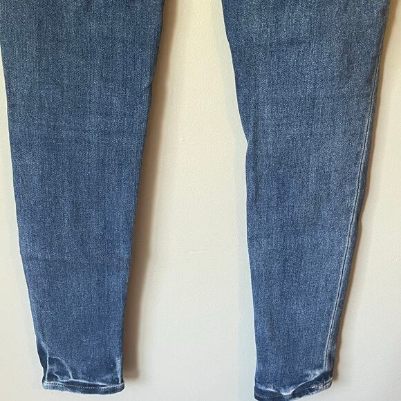 Flying Monkey Medium Wash Distressed Jean Jegging Size 25 - Picture 11 of 12